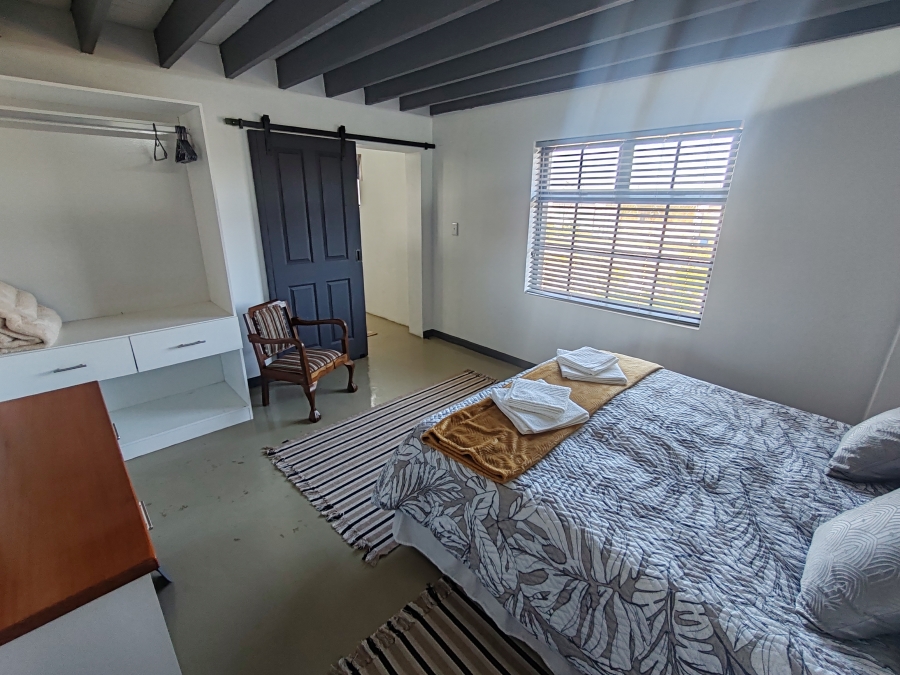 9 Bedroom Property for Sale in Hopefield Western Cape